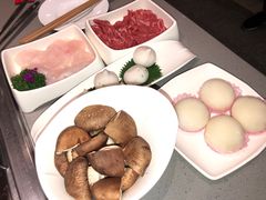 -海底捞火锅(雄峰城店)