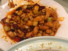 -鑫巴蜀小镇 · 水煮鱼专研店(玉桥店)