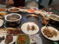 三文鱼-钱小奴海鲜自助黑金店(杭州滨江龙湖店)