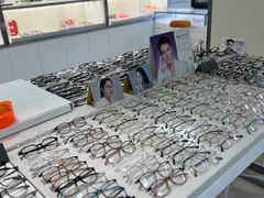 -潘多拉眼镜·蔡司依视路明月(潘家园店)