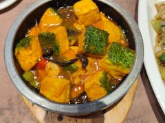 松菠海皇豆腐-佳兰雅序融合菜(高新店)