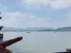 -杭州西湖银泰百货
