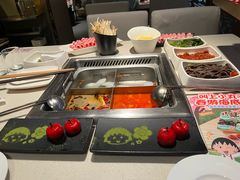 -海底捞火锅鲜切牛肉主题店(长寿路店)