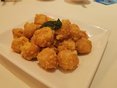 黄金豆腐粒-利苑酒家(合景国际金融广场店)