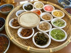 -包整·丝娃娃(一览甲秀楼风景店)