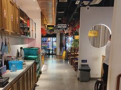 -春天里餐厅(西田城店)