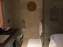 -青岛海尔洲际酒店