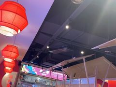 大堂-龙少爷碳火干锅(环球中心店)