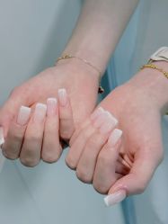 -小羽毛美甲美睫