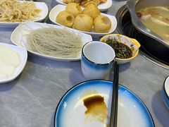 -光头药膳鸡(莱茵小镇店)
