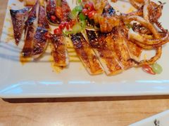 -喝丢一只鞋海鲜烧烤·海肠捞饭(东关街店)
