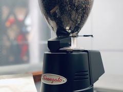 餐具摆设-Manner Coffee(IFS一楼店)
