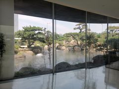 -罗红摄影艺术馆