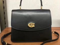 -COACH蔻驰(德基广场店)