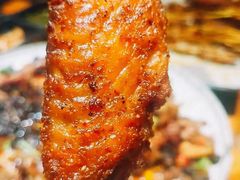 烤中翅-何师烧烤Pro ·江湖川菜·小龙虾·精酿(太古里旗舰店)