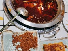 -蛙一刀·麻椒鱼火锅(金仙桥店)