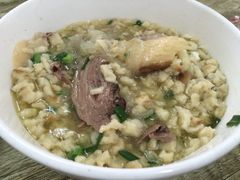 牛肉泡馍-老铁家泡馍馆(景龙池店)
