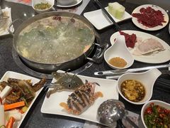 -名门潮牛·鲜牛肉海鲜火锅.烧烤自助餐厅(诚丰广场店)