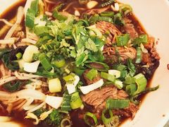 香辣牛肉米粉-陈家面馆
