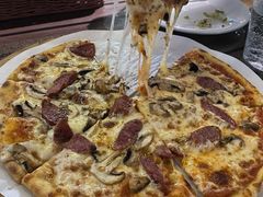 德式肉肠蘑菇披萨-G+KITCHEN(龙湖狮山天街店)