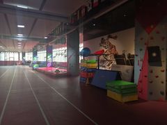 -翰思格儿童体适能学校(沈阳百联购物中心店)