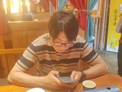 -老滇山寨•云南特色菜•地方菜•民族风情歌舞表演(金碧店)