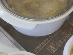 咖喱锅-百品聚旋转火锅(万德庄店)