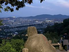 -灵岩山风景区