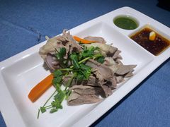 滩羊手抓肉-清真·卡德尔大叔新疆主题餐厅(龙汇路店)
