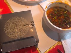 -小龙翻大江文化火锅(宽窄店)