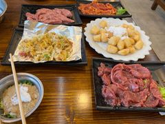 -韩风烤牛肉冷面店