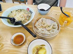 -面道赞宁海海鲜面(迎凤街店)