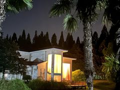 -上海怡沁园度假酒店