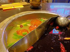 -重庆风光老灶火锅城(同德广场店)