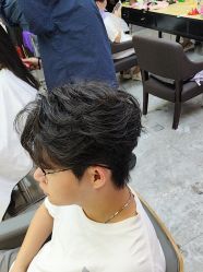 -藤野造型烫发染发