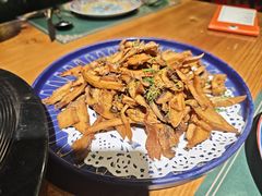 -米德维奇俄式西餐厅(西六道街店)