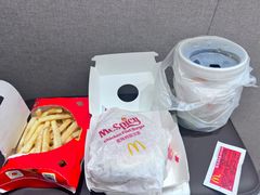 -麦当劳(欢乐谷店)