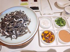 老牛街鲜爆肚-北平楼·烤鸭·北京菜(牡丹园店)