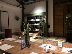 -喜洲吧·江畔老船厂·庭院餐厅(喜临院店)