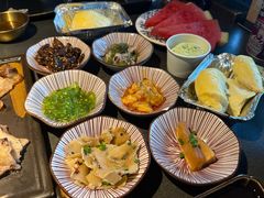 -铭牛烧肉·和牛海鲜自助(高新月牙湖店)