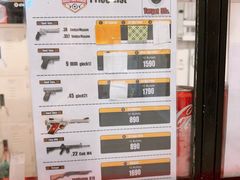 -Dang restaurant (patong phuket)