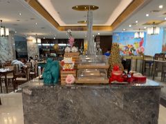 -广东大厦酒店(广州北京路步行街纪念堂地铁站店)