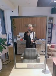 -Mentor Hair Salon