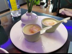 -忘忧草融合私房菜(红鼎国际店)