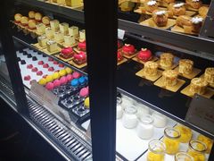 -半岛翡丽海鲜自助餐厅(观风亭店)