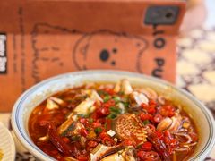 蟹脚捞粉-老三样·旧食新味(绿地店)