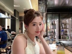 -丽思卡尔顿·炙焰·铁板烧餐厅