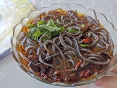 -何适山庄 ·可团建(水长城P2停车场店)