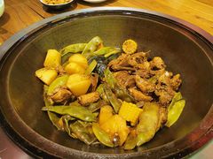 -老何二婶家铁锅炖·东北菜(白石洲店)