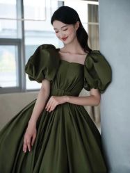 -莫小姐婚纱
